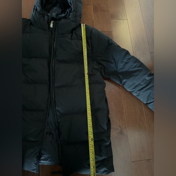 LOLË men winter jacket size M - Picture 7 of 7